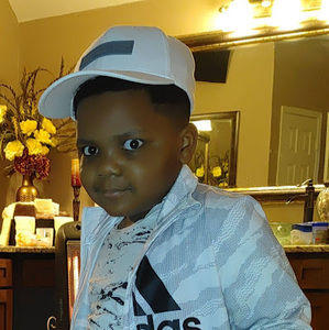 Meet your Posher, Lexy